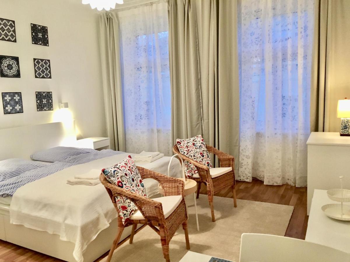 Farmer'S Market Apartments Wina Bagian luar foto