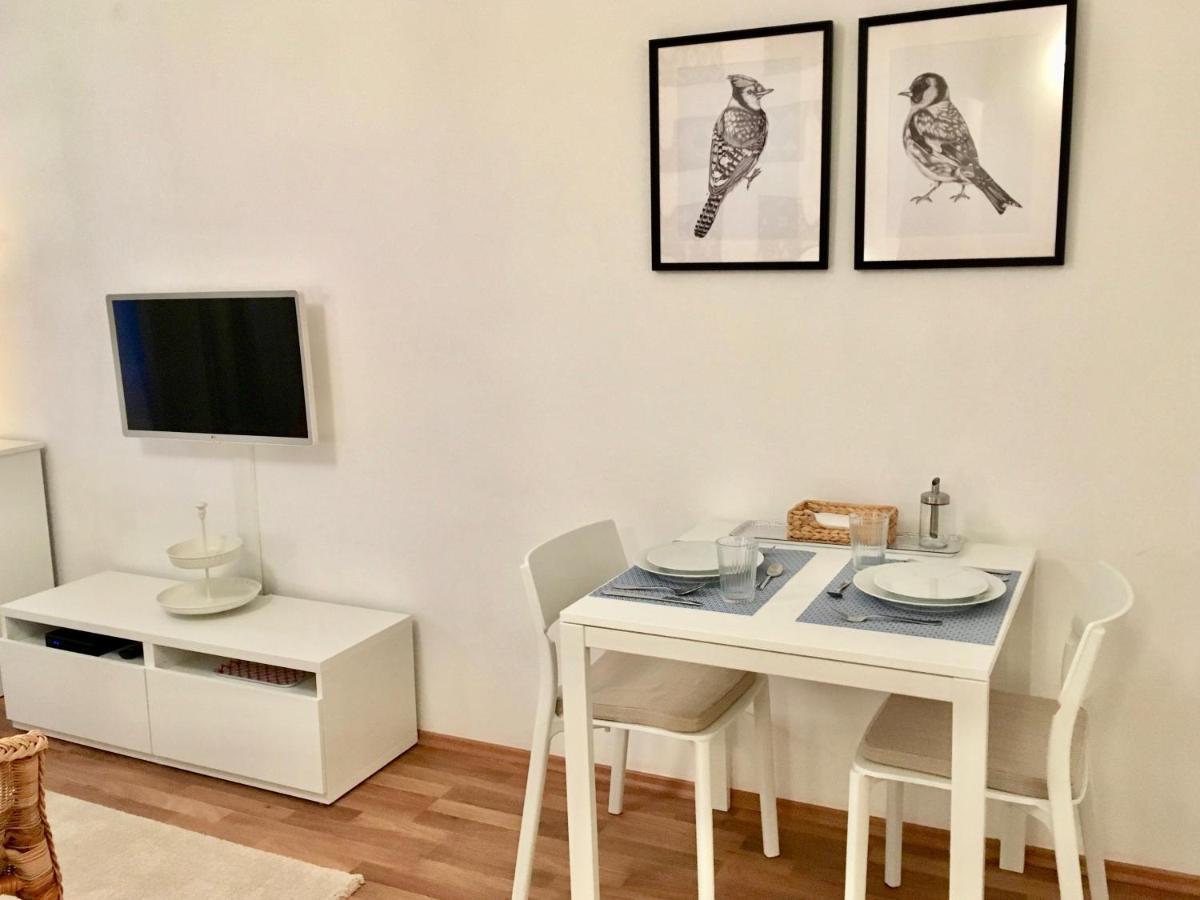 Farmer'S Market Apartments Wina Bagian luar foto