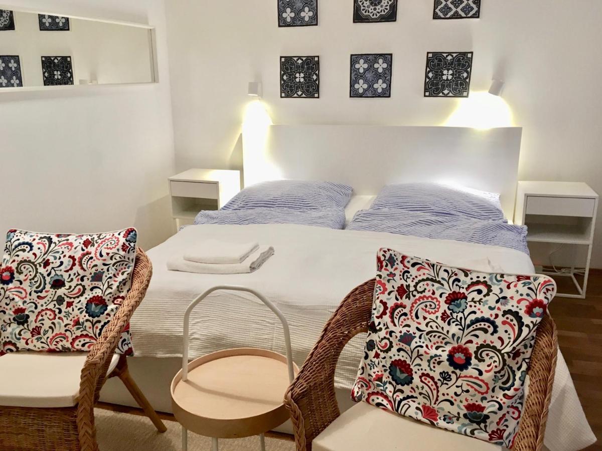 Farmer'S Market Apartments Wina Bagian luar foto